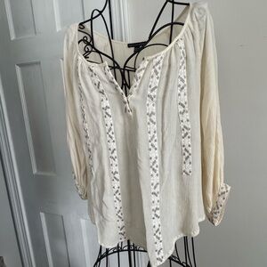 American Eagle NWOT Cream Blouse with Embroidered Details